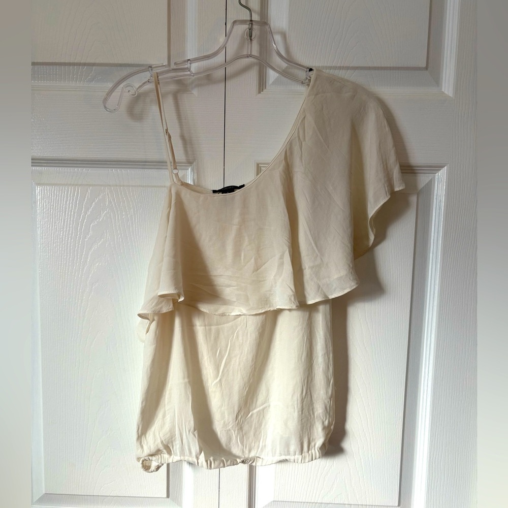 Women’s one shoulder blouse size medium forever 21